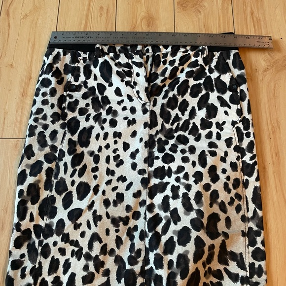 Marc Cain Animal Print skirt, Sz.1 (like a US 2), hardly worn. Luxury label. - Picture 7 of 9